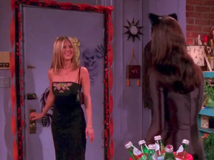 Iconic Rachel Green Outfits to Cop in 2021