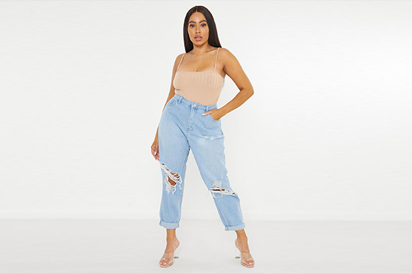 Plus Size Mom Jeans Outfits