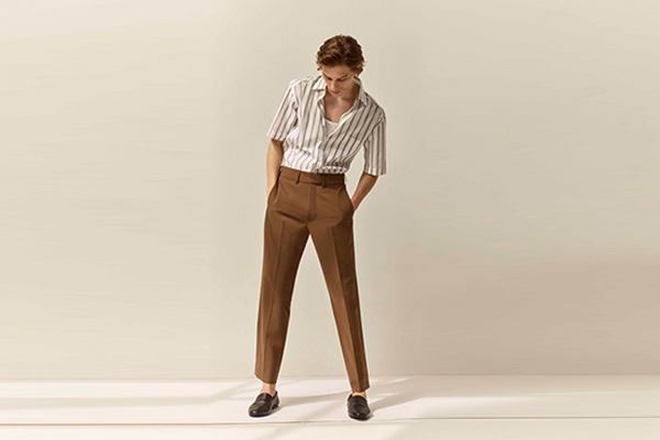 Khaki pants with hot sale khaki shoes