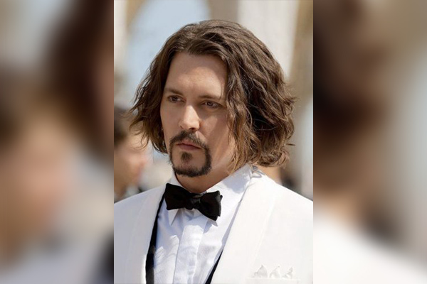 Long Hairstyles For Men With Textured Waves