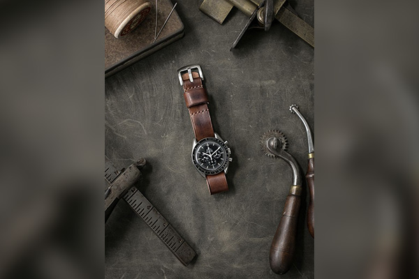 Anniversary Gifts For Him: Leather Strap Watch
