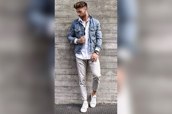 12 Denim Jacket Outfits - What To Wear With A Denim Jacket