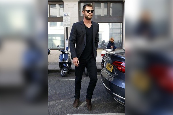 Chelsea boots hot sale with blazer