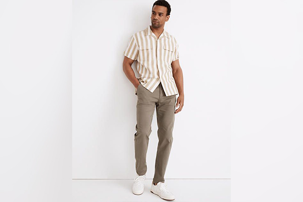 Patterned Short-Sleeve Shirt with Chinos