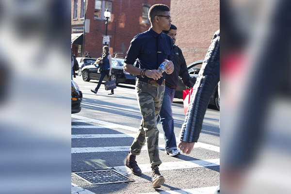 Tips for Pulling Off the Camo Pants Look