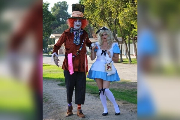 Alice and the Mad Hatter 